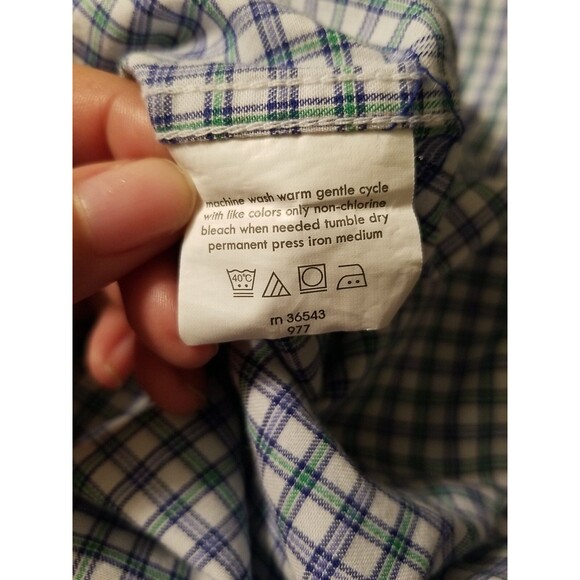 Chaps Men's Size M Long Sleeve Button-Down Shirt Blue Checkered Wrinkle Free - Picture 4 of 4